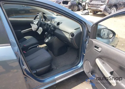 2014 Mazda Mazda2 Sport из США, поврежденный, VIN JM1DE1KZ7E0176930